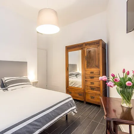 Residenza Ottaviano 105 By Hili *