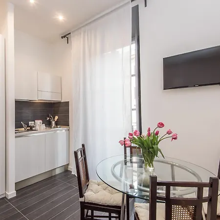 Apartament Residenza Ottaviano 105 By Hili Rzym