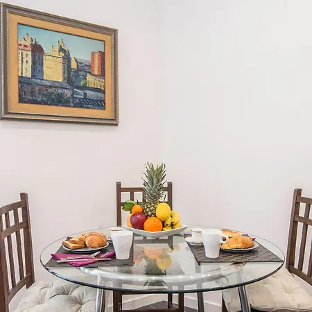 Residenza Ottaviano 105 By Hili *