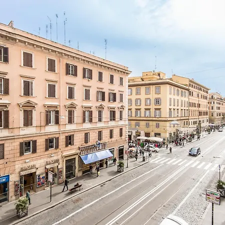 Residenza Ottaviano 105 By Hili Rome