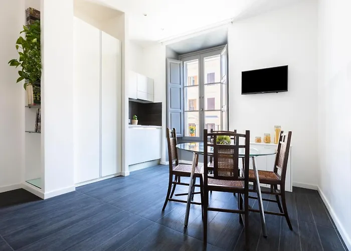 Residenza Ottaviano 105 By Hili Apartman